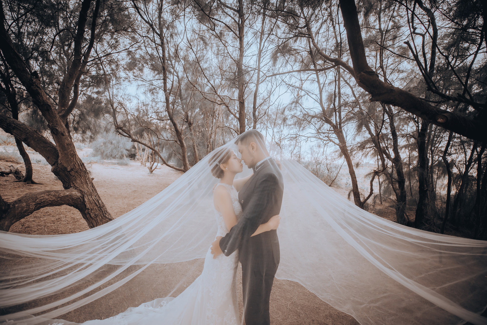 婚紗推薦 首選唯你 婚紗攝影，台北婚紗 中最推薦的高質感 婚紗照，拍婚紗 優惠實在，給新人最幸福的 婚紗攝影 體驗，客製化 婚紗照 包套，網路評價一致好評 婚紗價格 最透明的 婚紗攝影 團隊，實現您夢幻婚禮就在唯你 婚紗攝影。