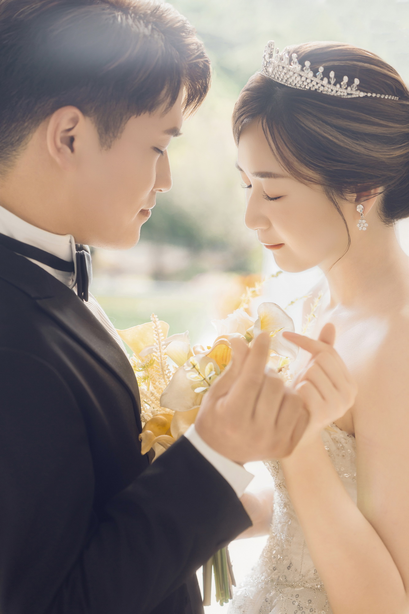 婚紗推薦 首選唯你 婚紗攝影，台北婚紗 中最推薦的高質感 婚紗照，拍婚紗 優惠實在，給新人最幸福的 婚紗攝影 體驗，客製化 婚紗照 包套，網路評價一致好評 婚紗價格 最透明的 婚紗攝影 團隊，實現您夢幻婚禮就在唯你 婚紗攝影。