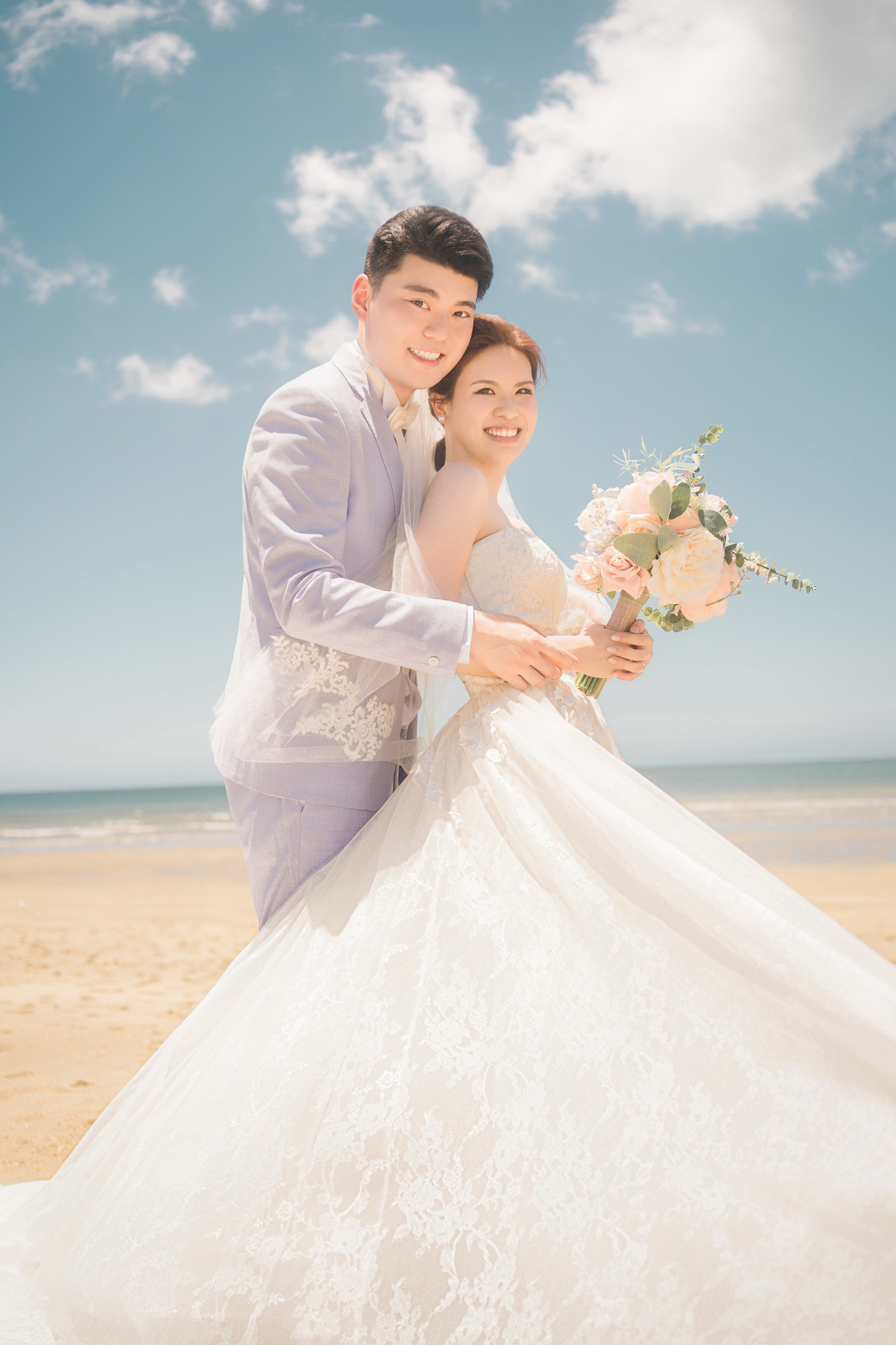 婚紗推薦 首選唯你 婚紗攝影，台北婚紗 中最推薦的高質感 婚紗照，拍婚紗 優惠實在，給新人最幸福的 婚紗攝影 體驗，客製化 婚紗照 包套，網路評價一致好評 婚紗價格 最透明的 婚紗攝影 團隊，實現您夢幻婚禮就在唯你 婚紗攝影。