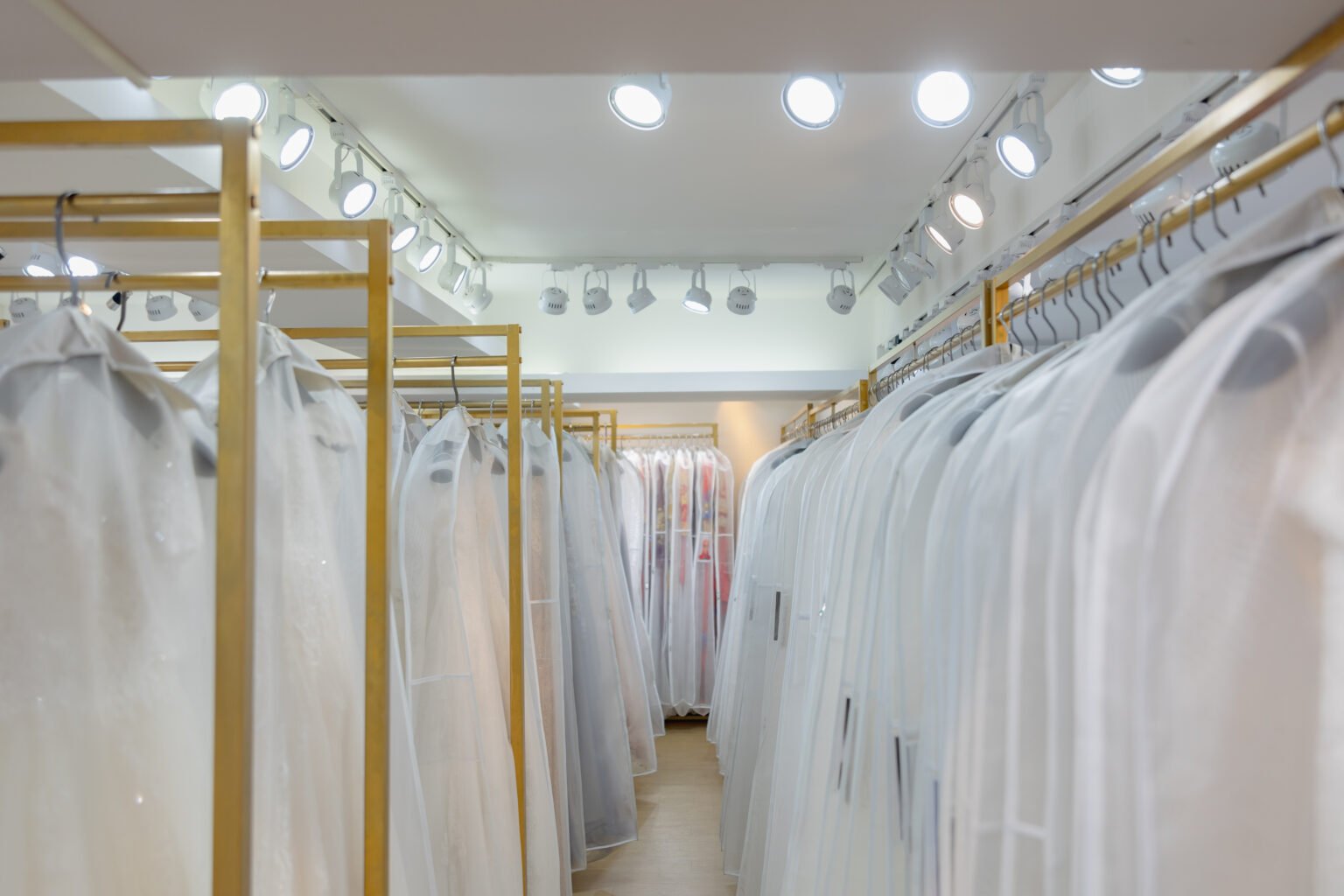 ｜ONLY YOU唯你婚紗｜自己的風格，自己定義——網路票選第一的浪漫婚紗！