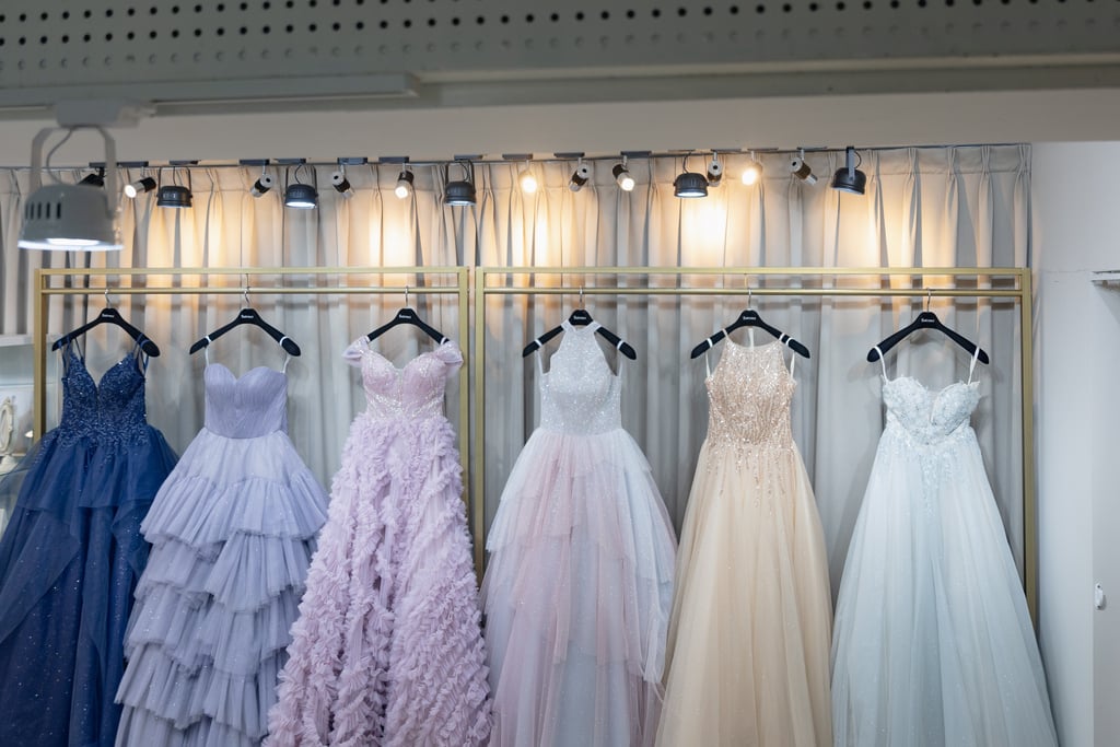 原來選婚紗也能像挑時裝一樣自在愉快、挑到欲罷不能！