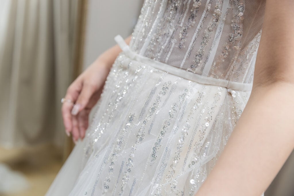 唯美華麗，夢幻如你：唯你婚紗，演繹永恆愛戀的優雅詩篇