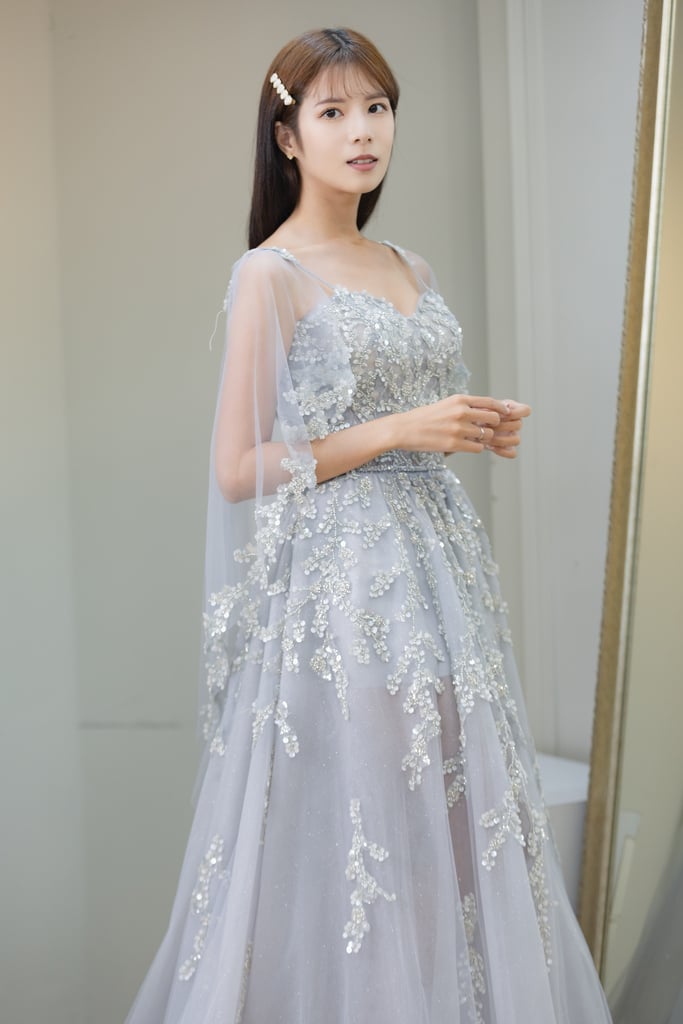 原來選婚紗也能像挑時裝一樣自在愉快、挑到欲罷不能！