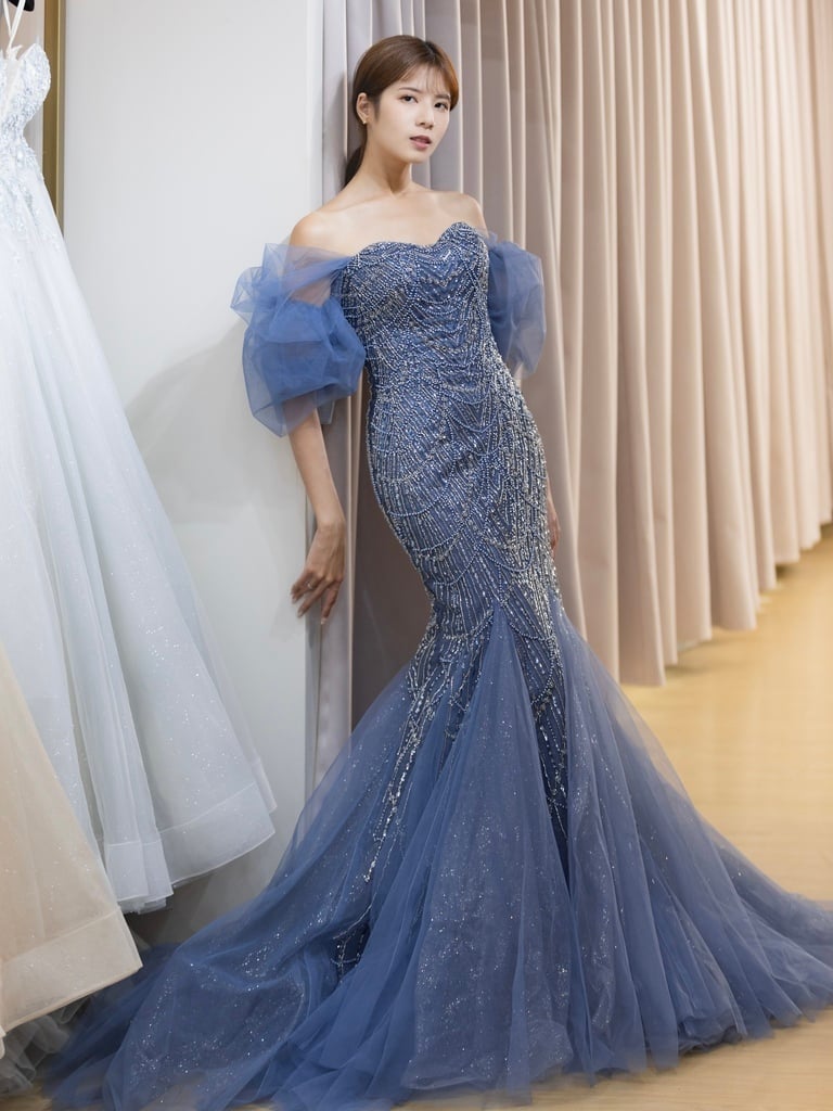 原來選婚紗也能像挑時裝一樣自在愉快、挑到欲罷不能！