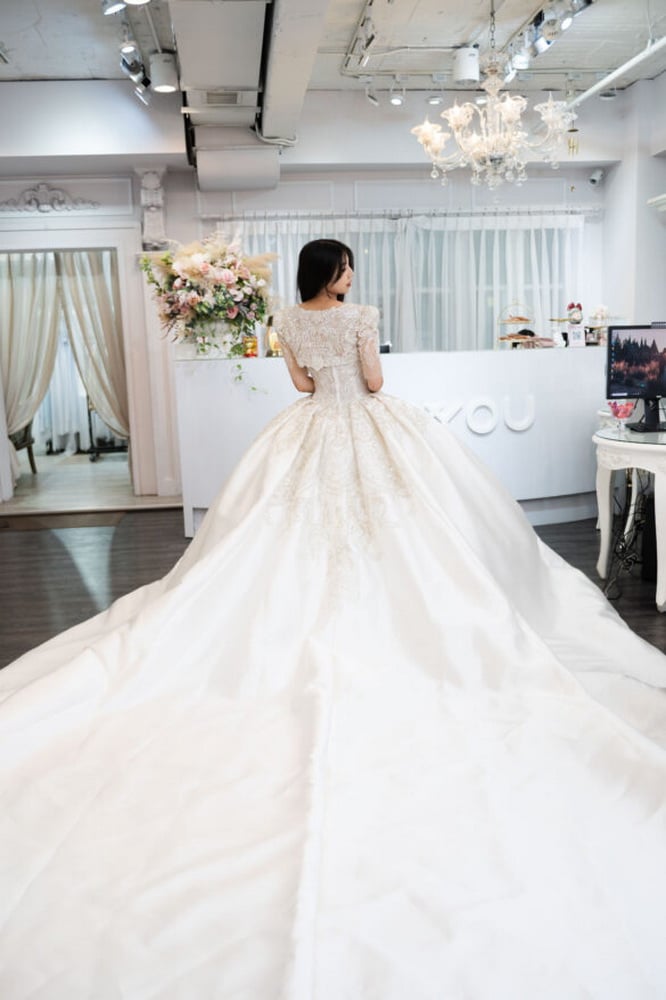 小紅書爆款公主婚紗！藏身在大同大學對面的ONLY YOU唯你婚紗