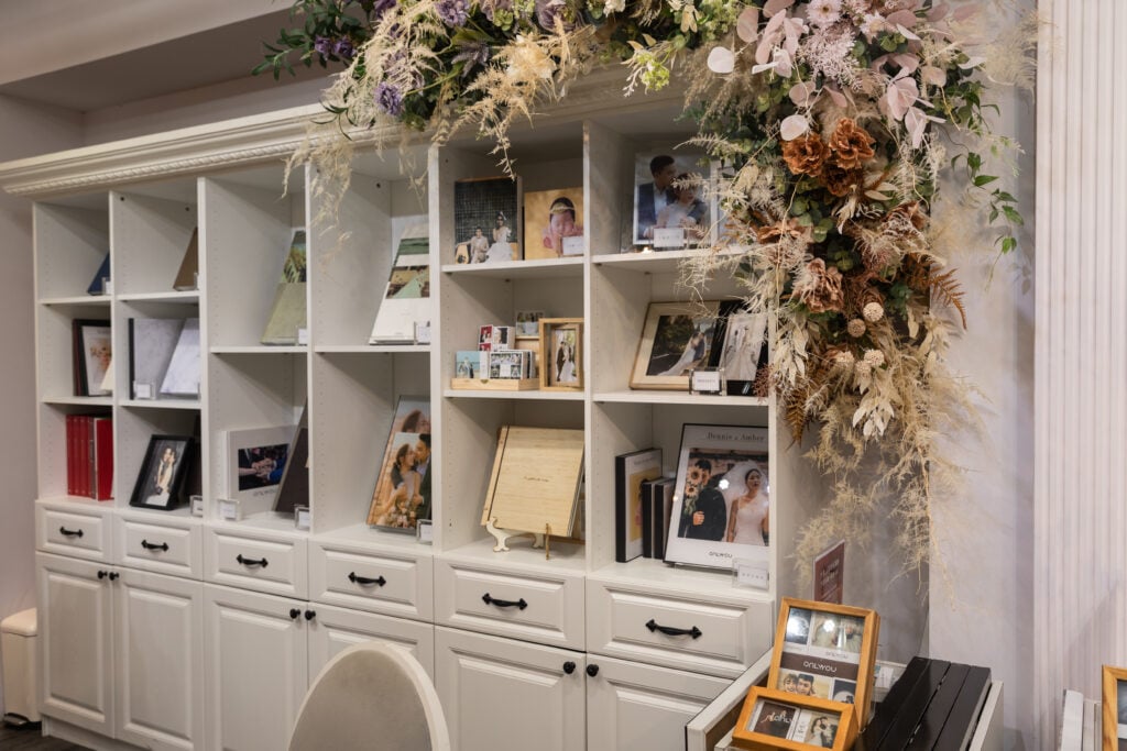 唯美華麗，夢幻如你：唯你婚紗，演繹永恆愛戀的優雅詩篇