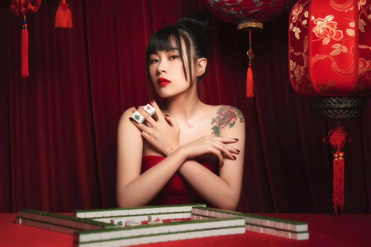 【中式禮服怎麼挑?】 龍鳳掛 / 秀和服 / 改良式旗袍