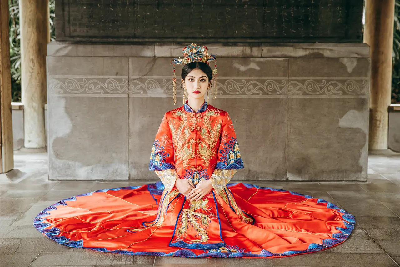 【中式禮服怎麼挑?】 龍鳳掛 / 秀和服 / 改良式旗袍