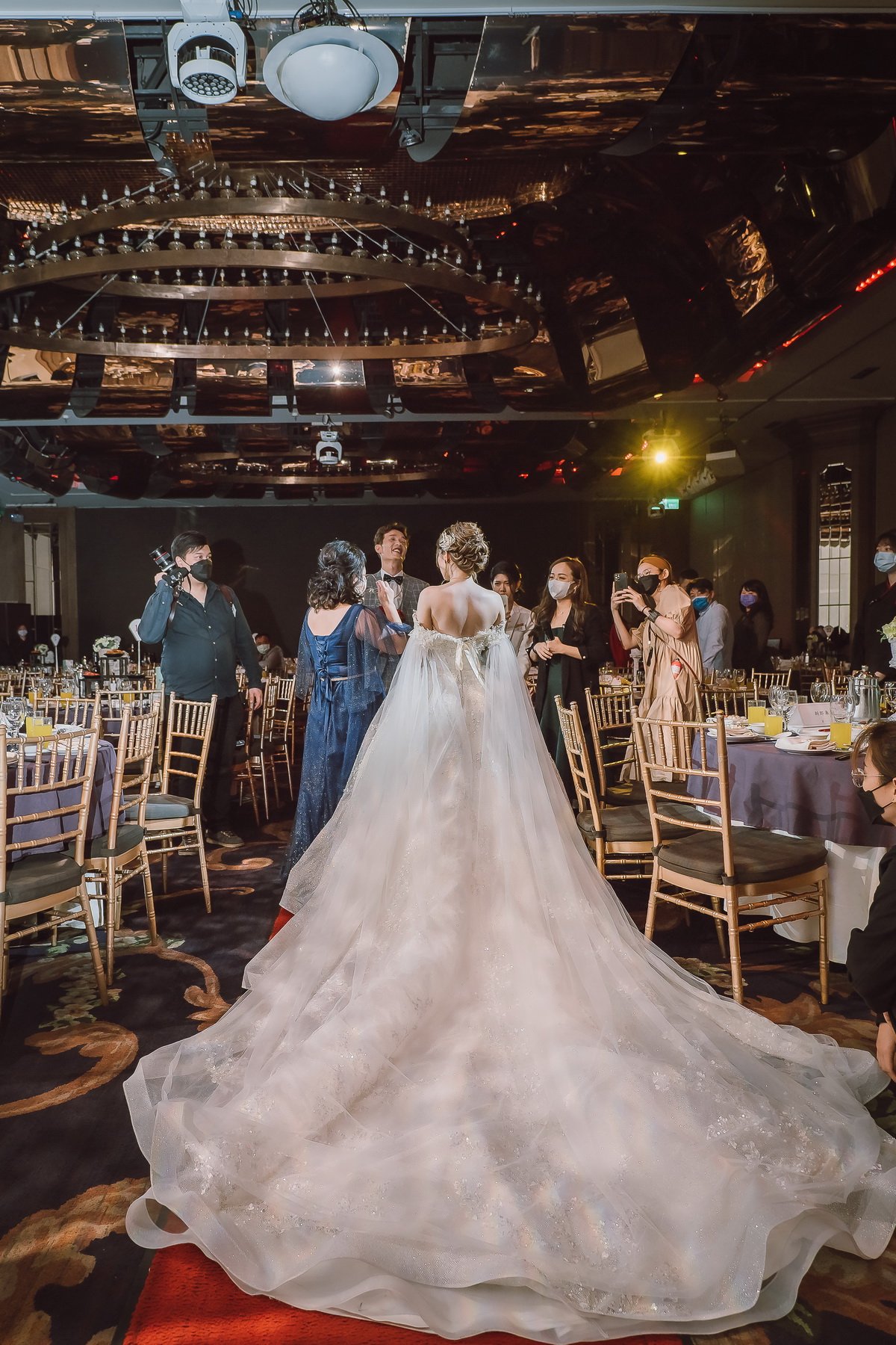 新娘秘書:為您打造完美婚禮妝髮的專業幫手 新娘秘書:為您打造完美婚禮妝髮的專業幫手