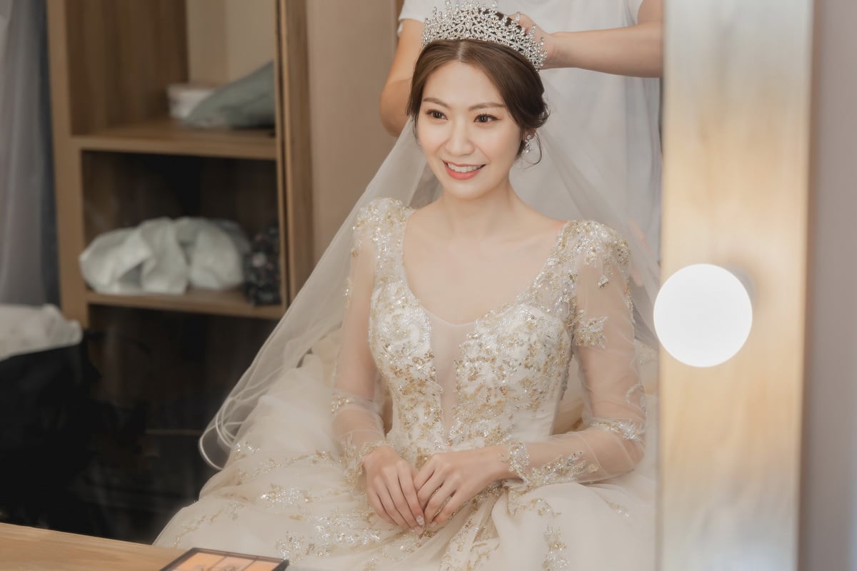 新娘秘書:為您打造完美婚禮妝髮的專業幫手 新娘秘書:為您打造完美婚禮妝髮的專業幫手